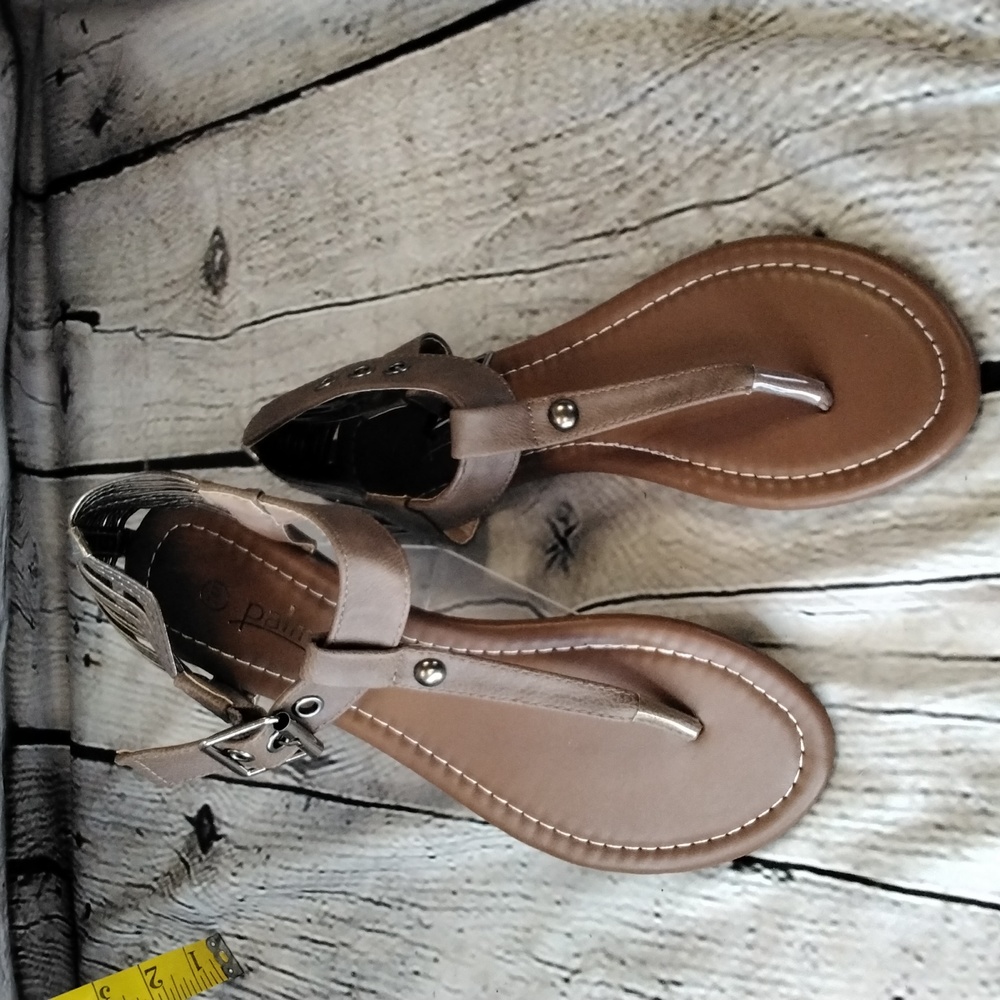 Palms sandals